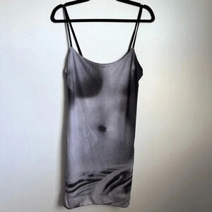 Prettylittlething Grey 90s Body Print‎ Bodycon Dress